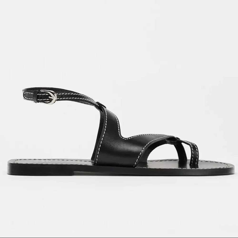 Leather strappy sandals - Picture 2 of 6